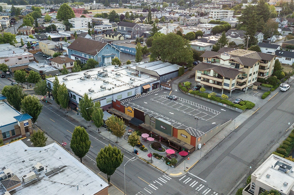 201 5th Ave S, Edmonds, WA à louer Photo principale- Image 1 de 5
