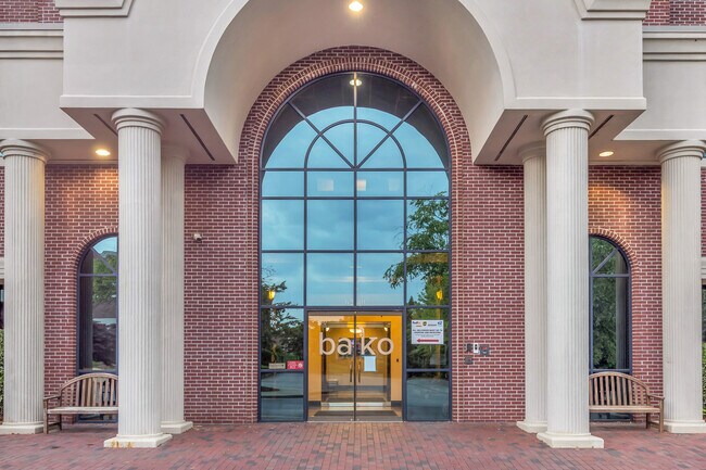 Plus de détails pour 6240 Shiloh Rd, Alpharetta, GA - Bureau à vendre