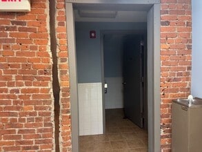 31 South St, Mount Vernon, NY à louer Photo intérieure- Image 1 de 6