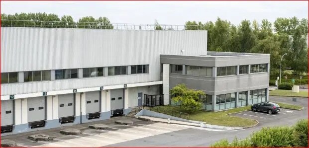 Industrial in Mitry-Mory for lease Primary Photo- Image 1 of 5