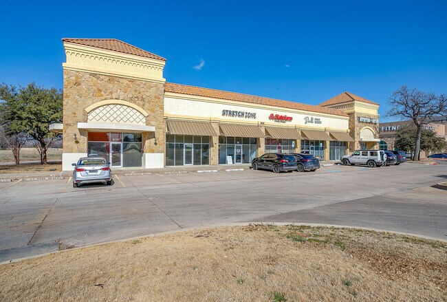 Plus de détails pour 6530 Hawks Creek Ct, Fort Worth, TX - Bureau/Commerce de détail à louer