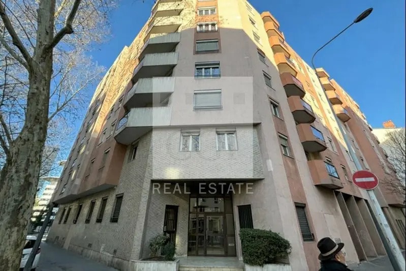 27 Avenue Georges Pompidou, Lyon for lease - Building Photo - Image 1 of 9
