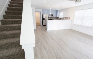 3225 McCart Ave, Fort Worth, TX à vendre - Photo du bâtiment - Image 3 de 6