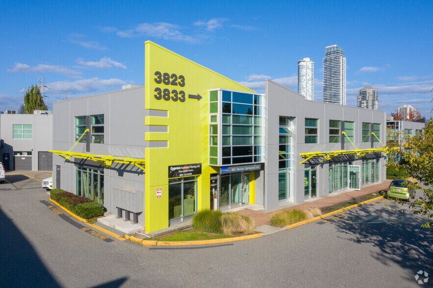 3823 Henning Dr, Burnaby, BC à vendre - Photo du bâtiment - Image 1 de 1
