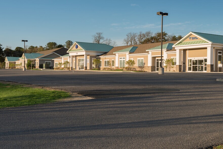 178 Washington Ave Ext, Albany, NY à louer - Photo du bâtiment - Image 3 de 7