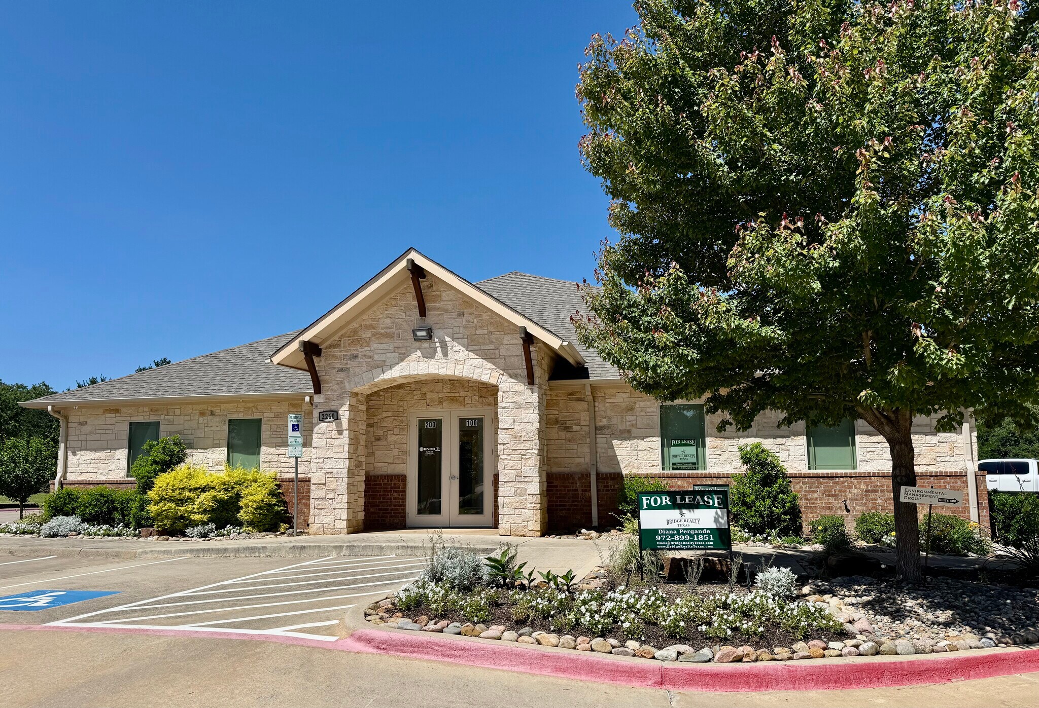 2260 Highland Village Rd, Highland Village, TX à vendre Photo du bâtiment- Image 1 de 1