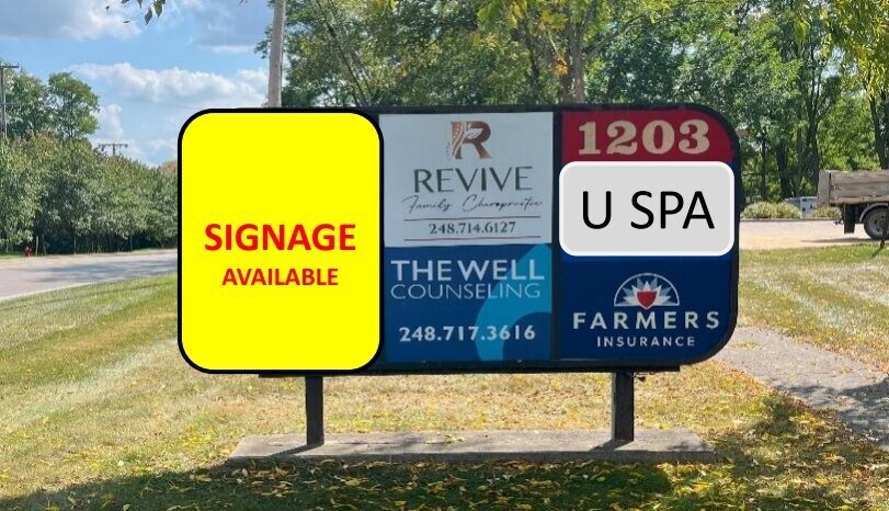 1191 N Milford Rd, Milford, MI à louer - Photo du bâtiment - Image 2 de 2