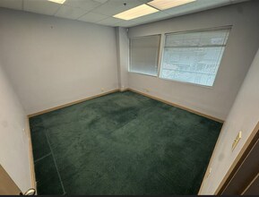 8134-8278 Granville St, Vancouver, BC for lease Interior Photo- Image 2 of 3