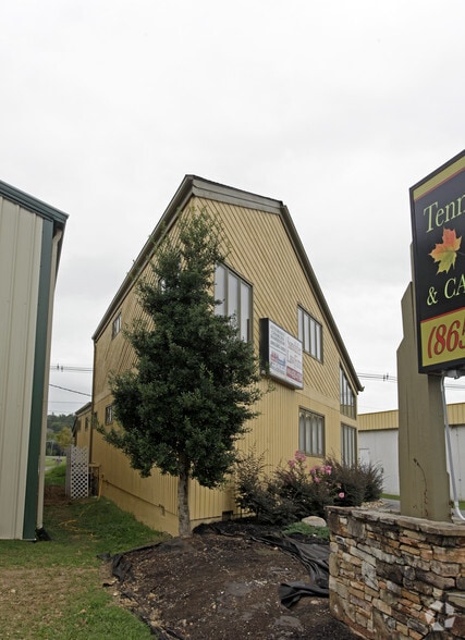 320 Wears Valley Rd, Pigeon Forge, TN for sale - Building Photo - Image 2 of 5