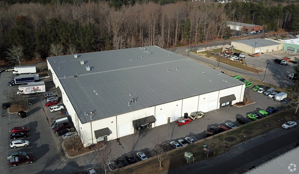 3216 Spottswood St, Raleigh, NC for lease - Primary Photo - Image 3 of 8