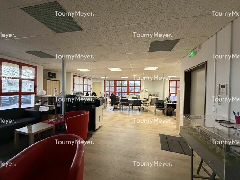 1025 Avenue Henri Becquerel, Montpellier for sale - Interior Photo - Image 1 of 4