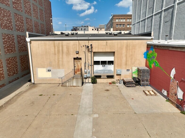 725-727 O St, Lincoln, NE à louer - Photo du bâtiment - Image 2 de 20