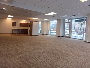 1107 A St NE, Auburn, WA à louer Photo intérieure- Image 2 de 6