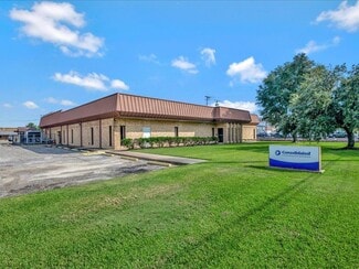 More details for 202 N Angelina Ave, Lufkin, TX - Office for Sale