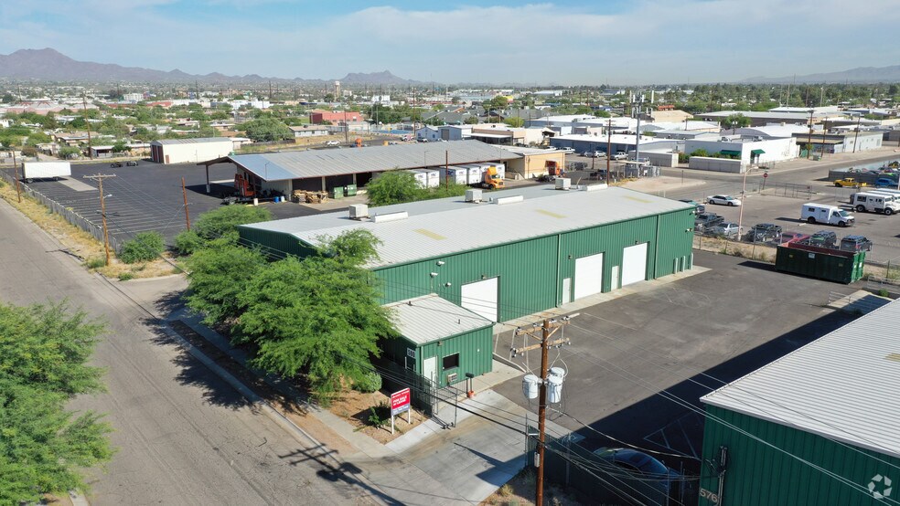 580 W Ventura St portefeuille de 2 propriétés à vendre sur LoopNet.ca - Photo du bâtiment - Image 3 de 4