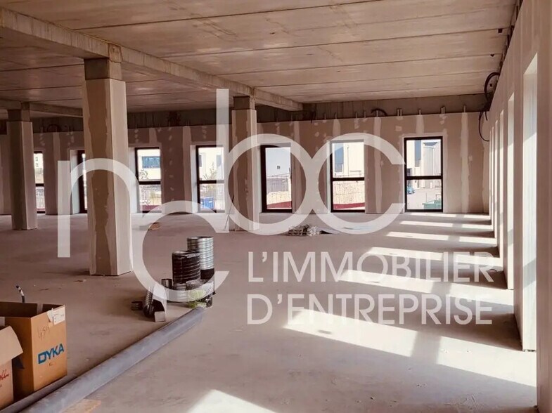 Bureau dans Genas à vendre - Photo intérieure - Image 3 de 10