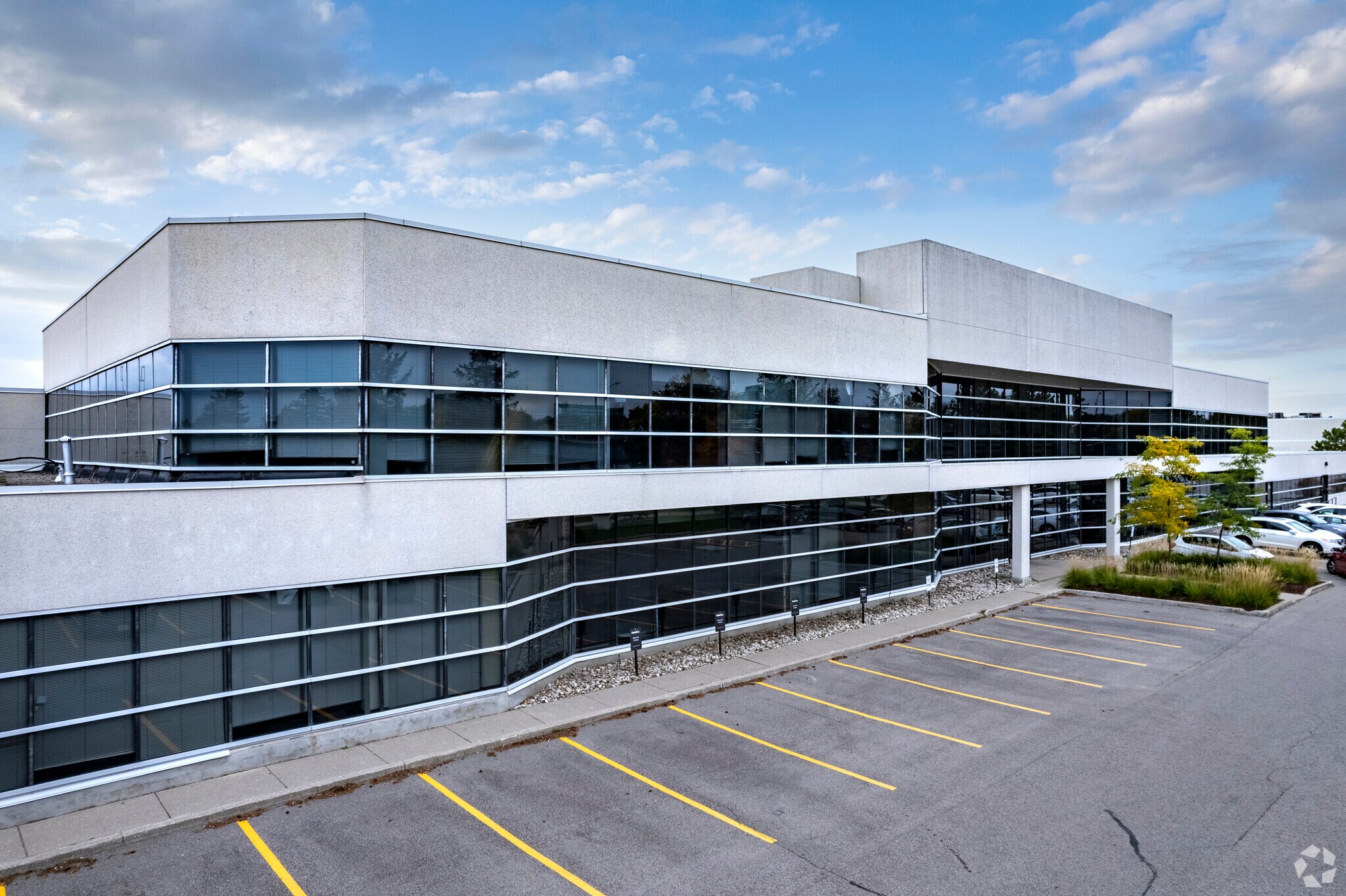 111 Granton Dr, Richmond Hill, ON à vendre Photo principale- Image 1 de 1