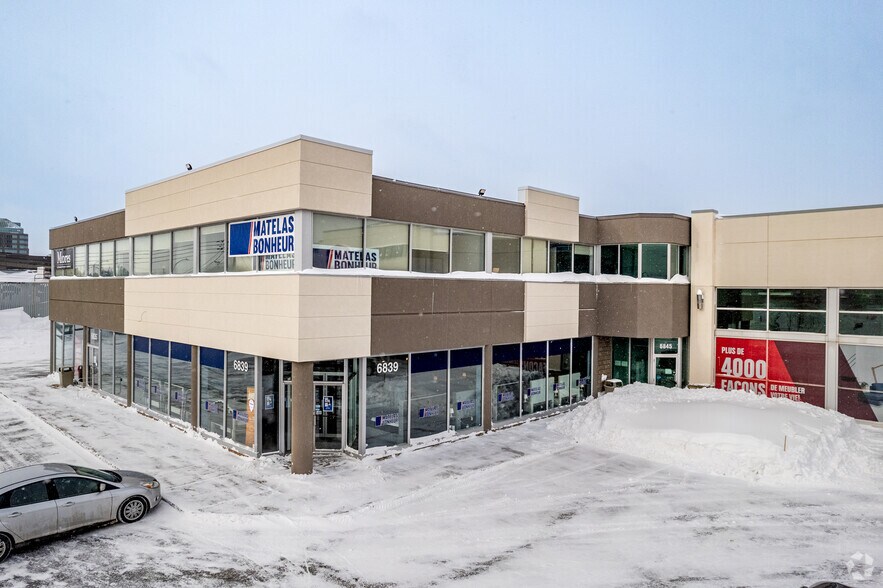 6835-6925 Rue Jean-Talon E, Montréal, QC à louer - Photo principale - Image 1 de 4