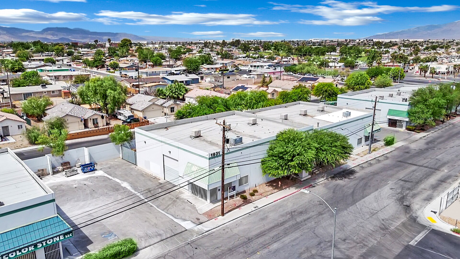 1931 Losee Rd, North Las Vegas, NV à vendre Photo du bâtiment- Image 1 de 1