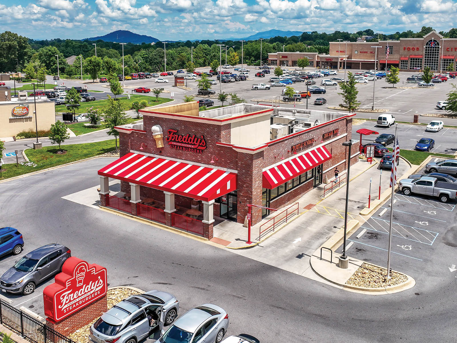 928 N State Of Franklin Rd, Johnson City, TN for sale Building Photo- Image 1 of 1