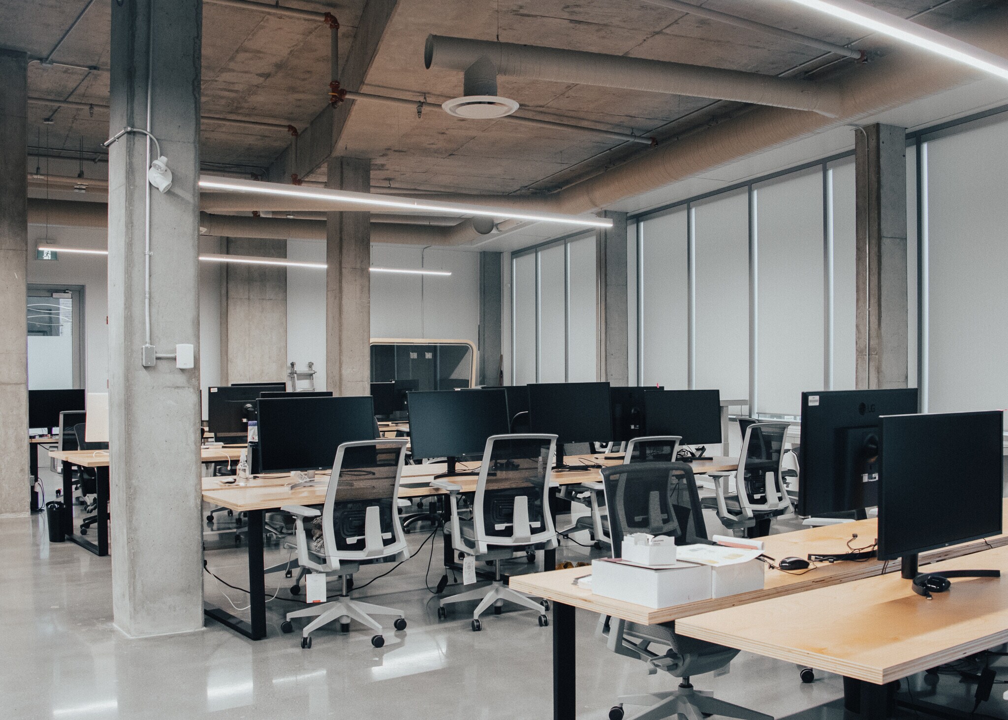 553 Riverfront Ave, Calgary, AB for sale Interior Photo- Image 1 of 1