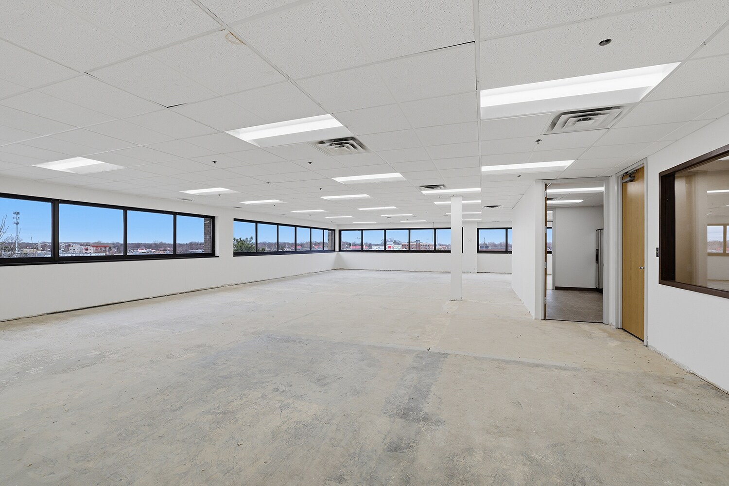 9801 S Dupont Ave, Bloomington, MN à louer Photo intérieure- Image 1 de 12