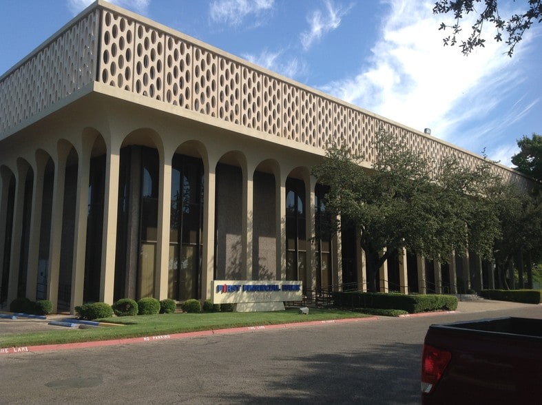 3300 S 14th St, Abilene, TX for lease - Building Photo - Image 2 of 3