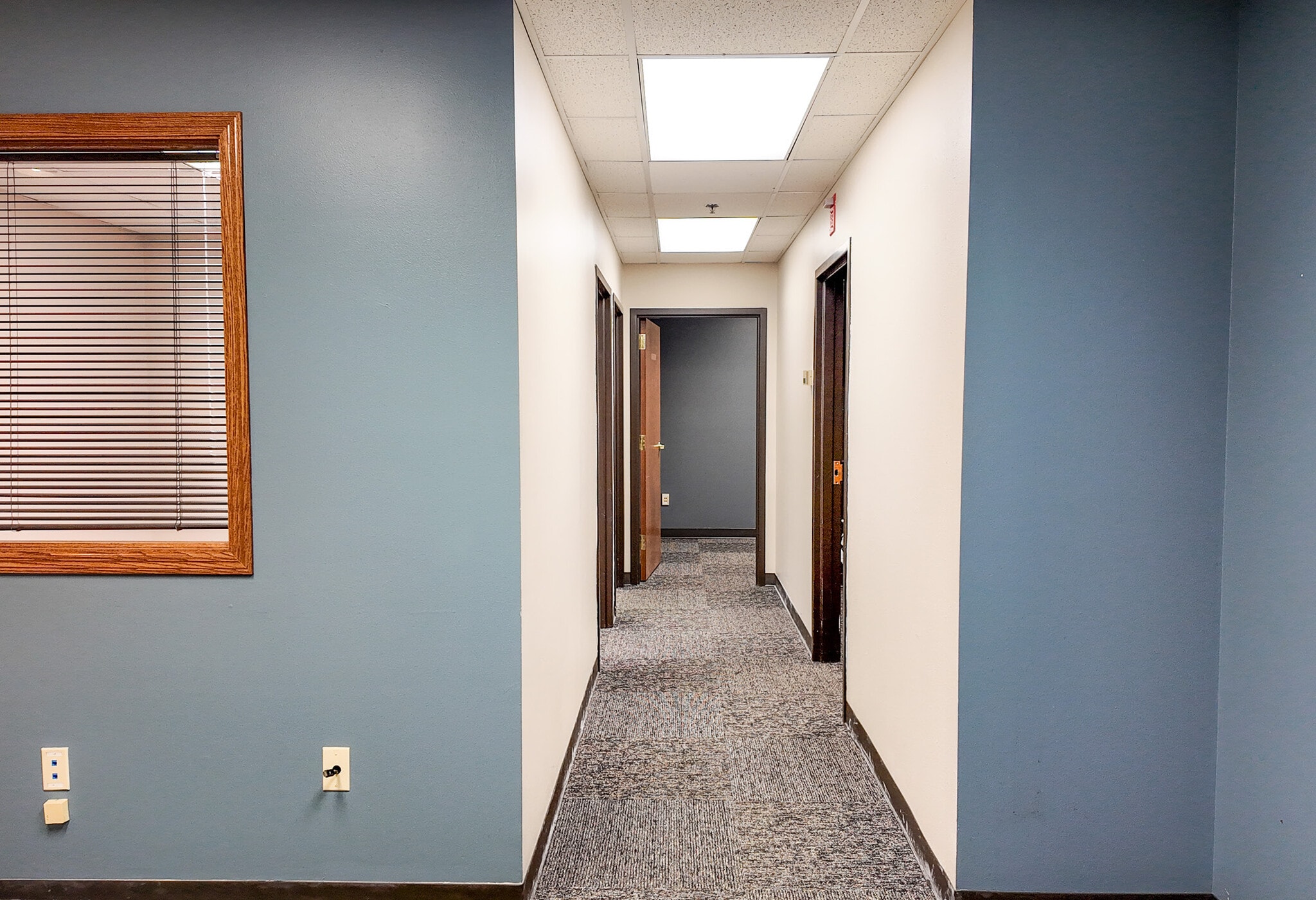 200 N Phillips Ave, Sioux Falls, SD for lease Interior Photo- Image 1 of 9