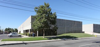 Plus de détails pour 14160 Live Oak Ave, Baldwin Park, CA - Industriel à louer