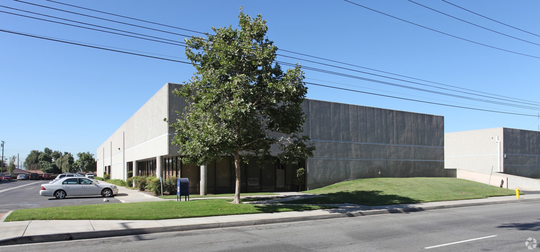 14160 Live Oak Ave, Baldwin Park, CA for lease Primary Photo- Image 1 of 6