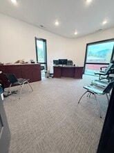 4685 S Highland Dr, Holladay, UT for lease Interior Photo- Image 2 of 8