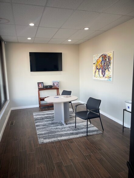 1408 W Britton Rd, Oklahoma City, OK à louer - Photo du bâtiment - Image 2 de 8