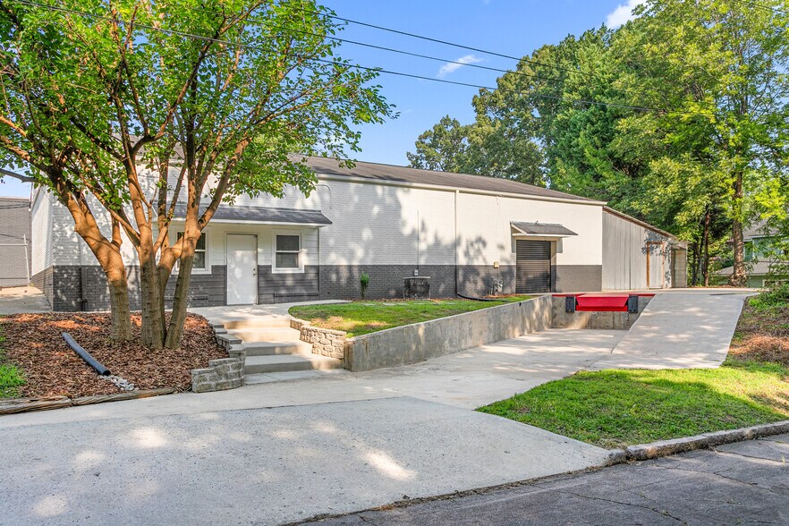 504 Houston St, Greensboro, NC à louer - Photo du bâtiment - Image 1 de 13