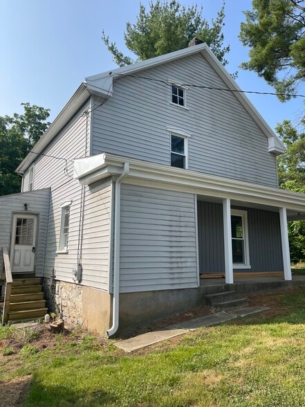 830 Beaver Creek Rd, Hagerstown, MD à louer - Photo du bâtiment - Image 3 de 21