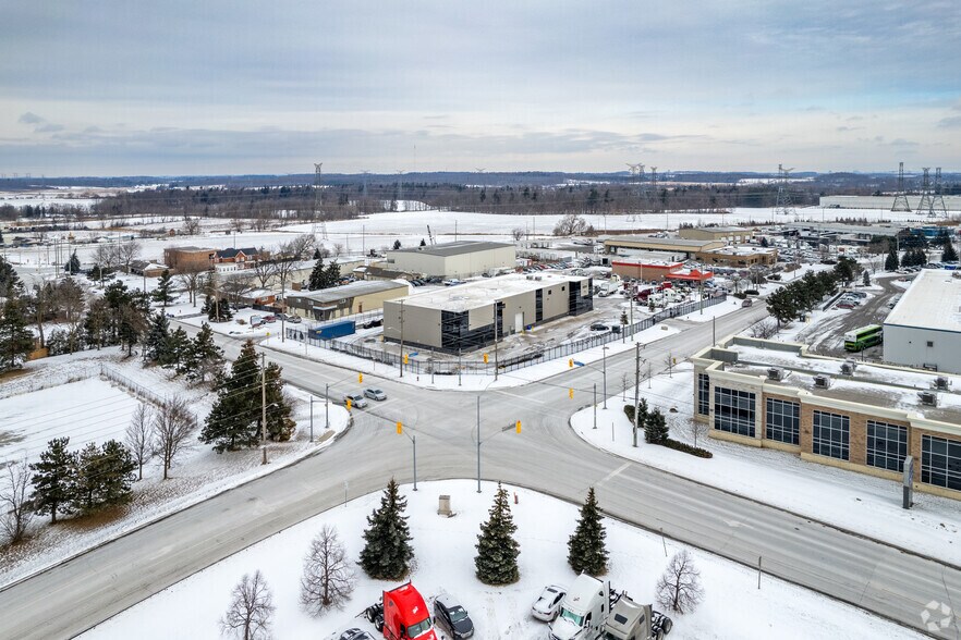 8223 Lawson Rd, Milton, ON for lease - Aerial - Image 2 of 3