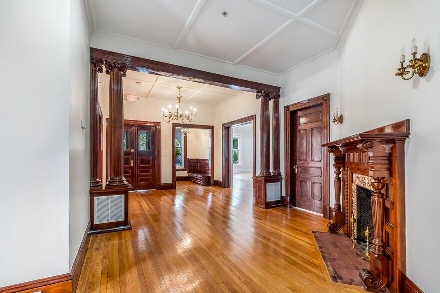 180 Jackson St, Lawrence, MA à louer - Photo du bâtiment - Image 3 de 12
