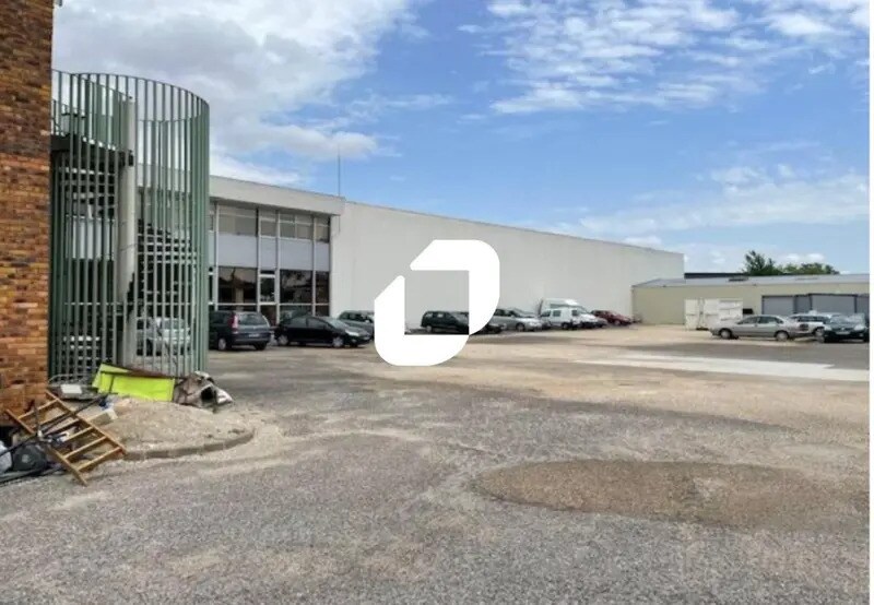 Industrial in Dijon for sale Building Photo- Image 1 of 9