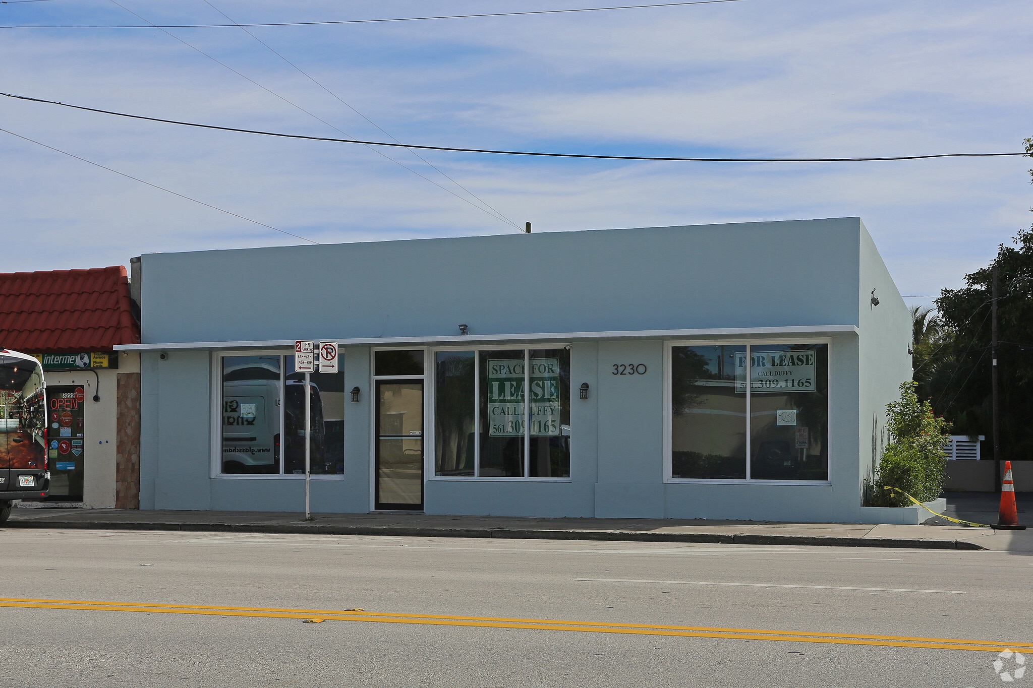 3230 S Dixie Hwy, West Palm Beach, FL for lease Primary Photo- Image 1 of 4