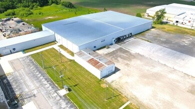 555 Linfoot St, Wauseon, OH for lease Building Photo- Image 1 of 6