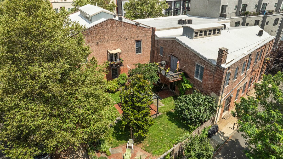 2135 E Susquehanna Ave, Philadelphia, PA à vendre Photo du bâtiment- Image 1 de 15