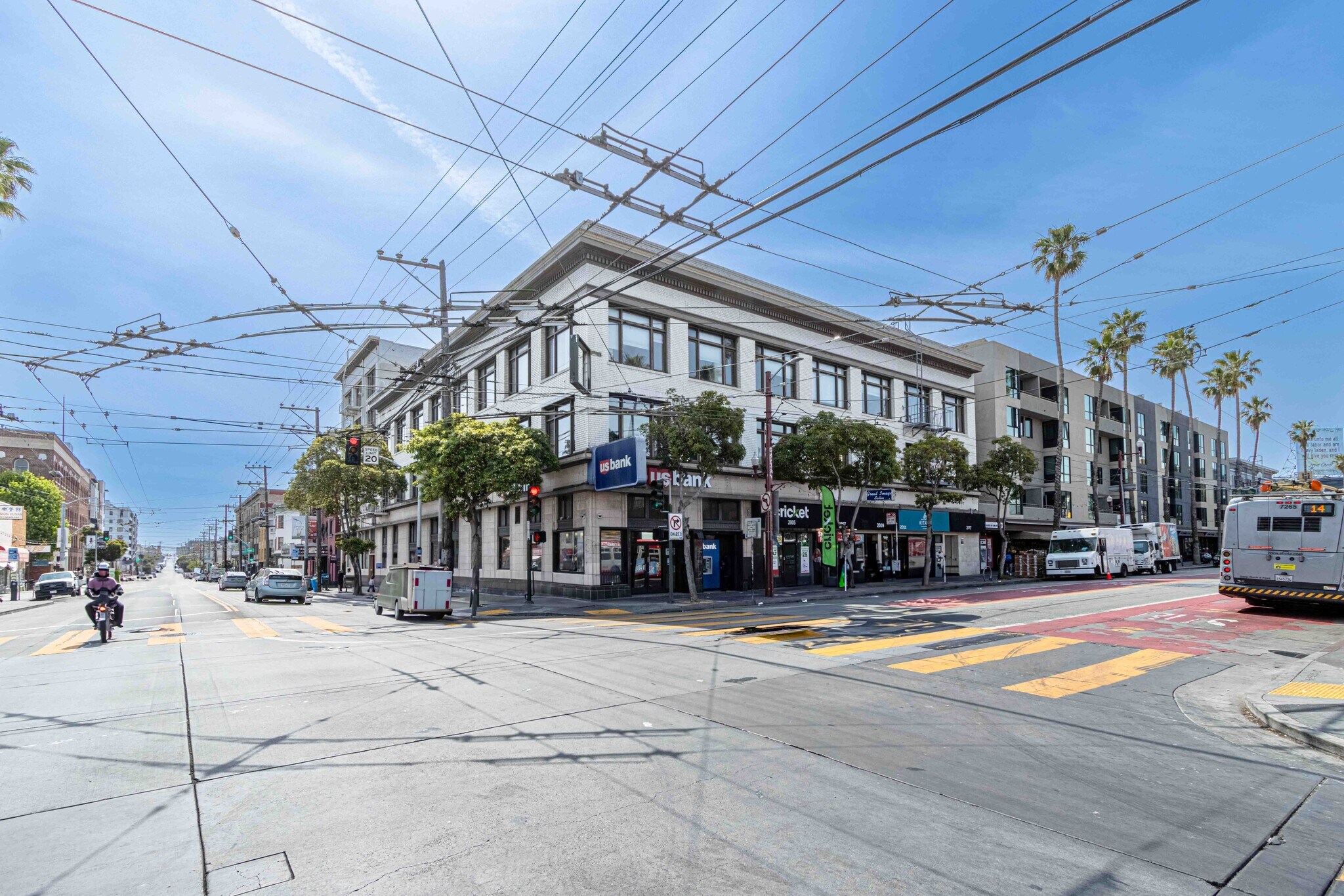 2001-2017 Mission St, San Francisco, CA à louer Photo principale- Image 1 de 13