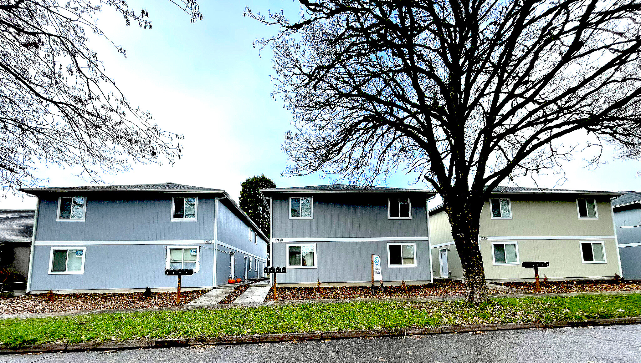 Waveview Fourplex Portfolio 2023-Built portfolio of 4 properties for sale on LoopNet.ca Building Photo- Image 1 of 28