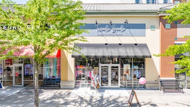 1600-1636 Palmetto Grande Dr, Mount Pleasant, SC for lease Building Photo- Image 1 of 1