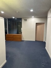 1 Cadence Park Plz, Michigan City, IN for lease Interior Photo- Image 2 of 7