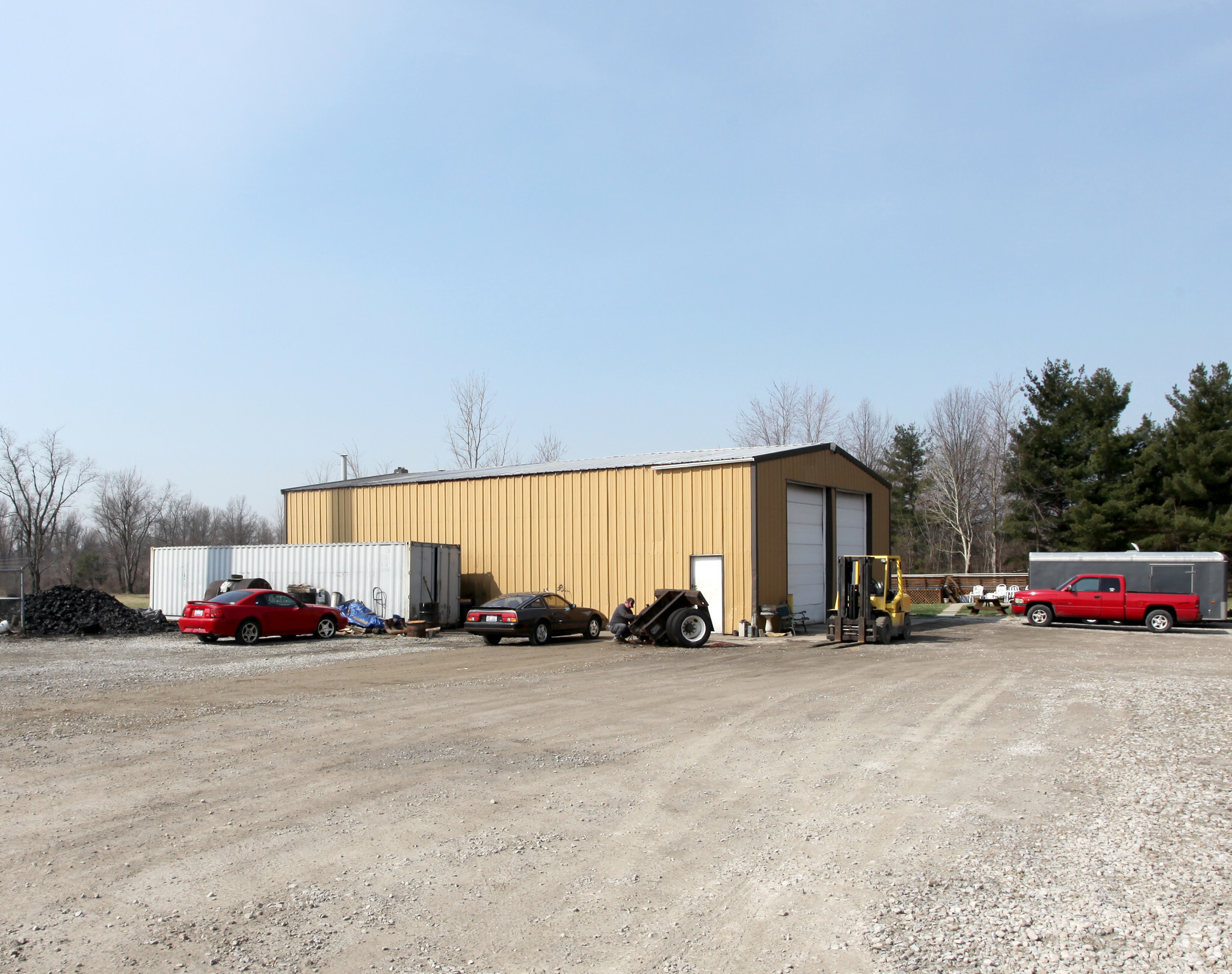 14305 E Broad St, Reynoldsburg, OH for lease Primary Photo- Image 1 of 3