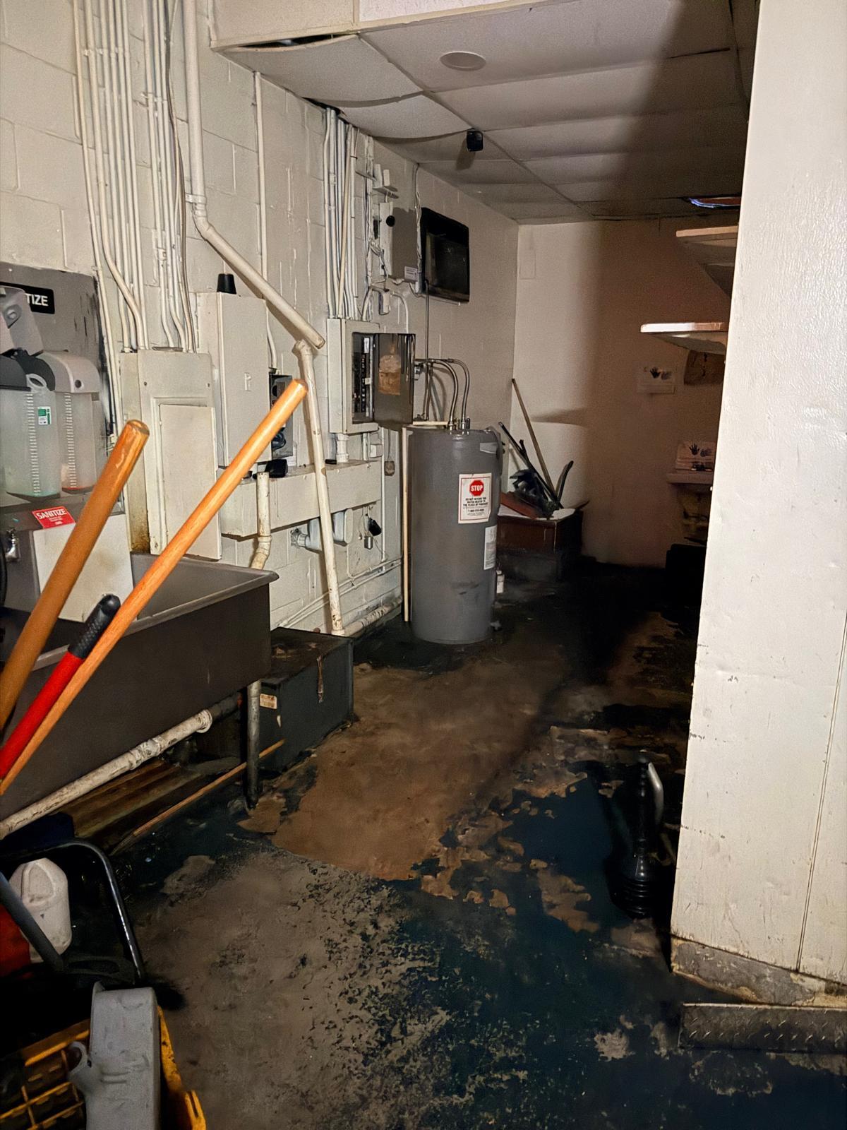 4014-4018 Lamar Ave, Memphis, TN for lease Interior Photo- Image 1 of 14