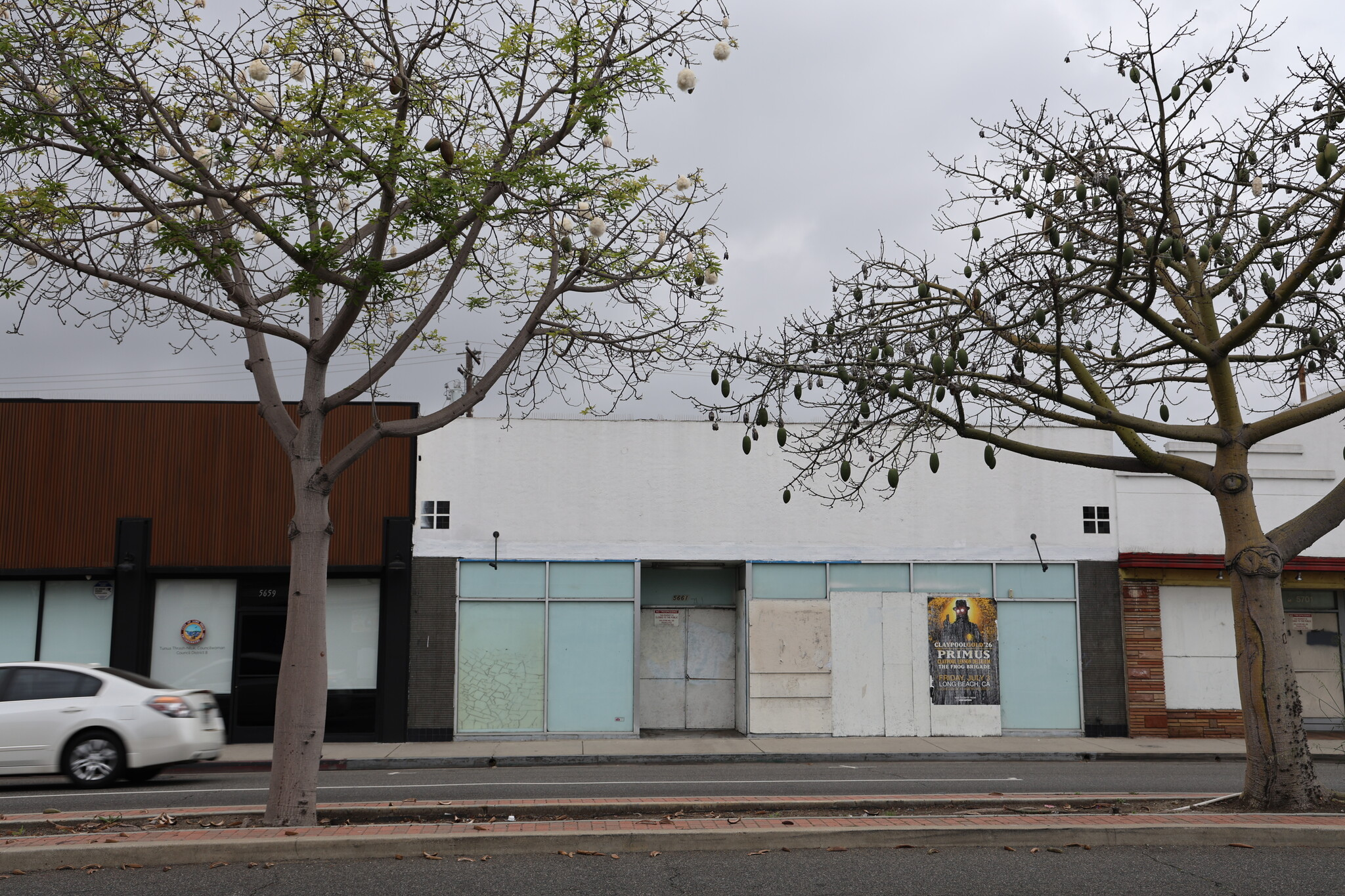 5661 Atlantic Ave, Long Beach, CA for sale Primary Photo- Image 1 of 5