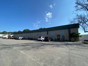 8300 Dorchester Rd, Charleston, SC for lease Building Photo- Image 1 of 12