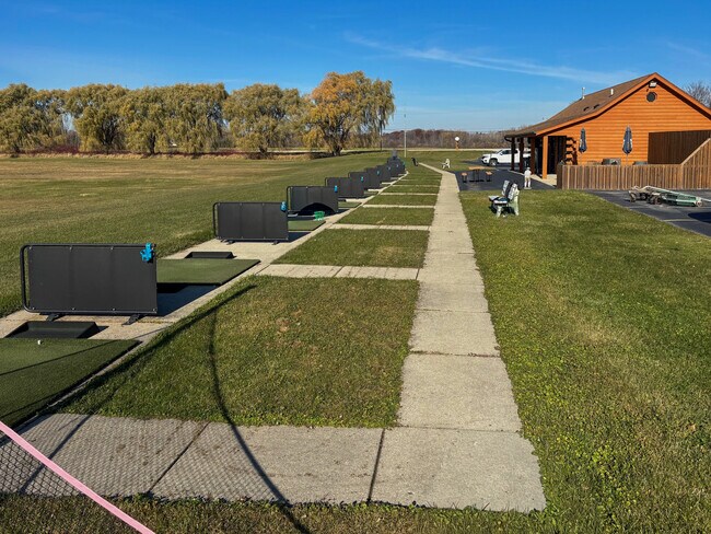 More details for 20101 W Cleveland Ave, New Berlin, WI - Sports & Entertainment for Sale