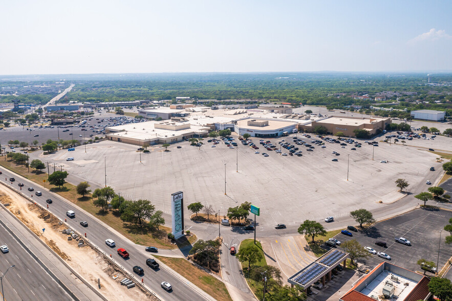 6301 NW Loop 410, San Antonio, TX for sale - Aerial - Image 3 of 5